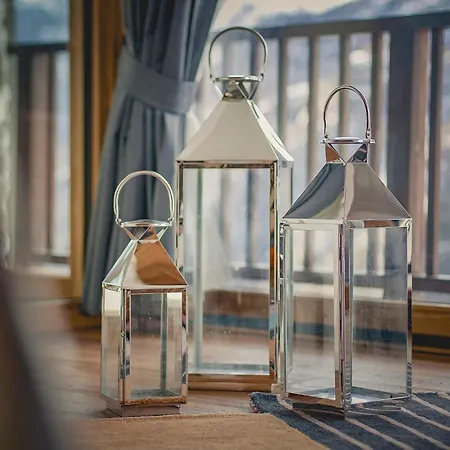 Snostorm Chalet Crépin